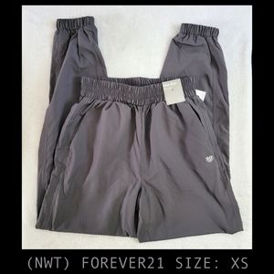 (NWT)FOREVER21/Size: XS/ Active High Rise Joggers